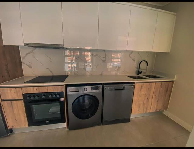 1 BEDROOM PROPERTY TO RENT IN RICHWOOD